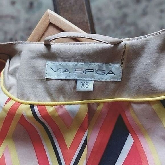 Via Spiga waterproof sand tone rain trench size XS - Picture 9 of 16